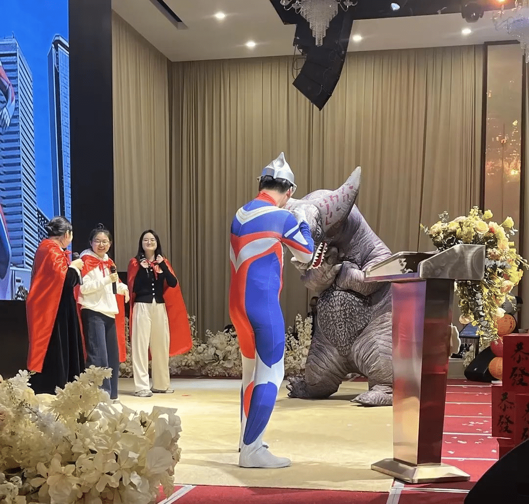 千淘万漉虽辛苦 · 吹尽狂沙始到金 | k8凯发(中国)集团2024年终盛典圆满举办！