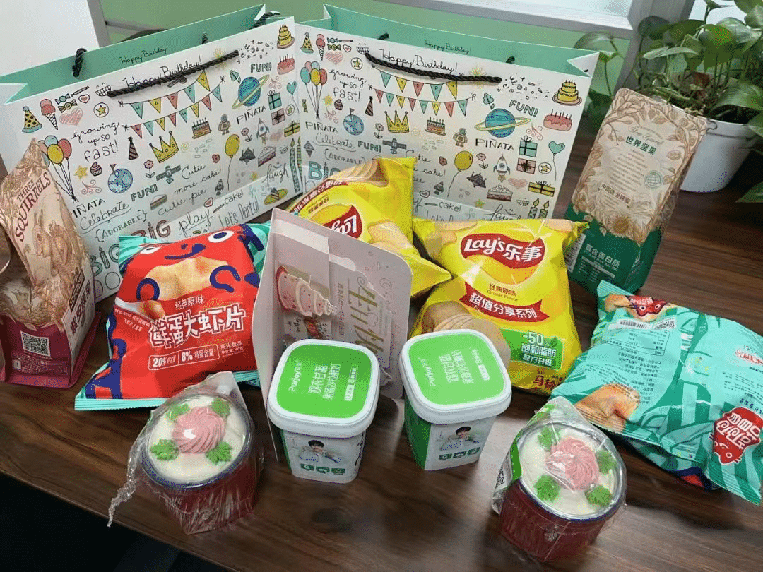 盛夏风起 · 祝语存心 | k8凯发(中国)2025年夏季生日会集锦